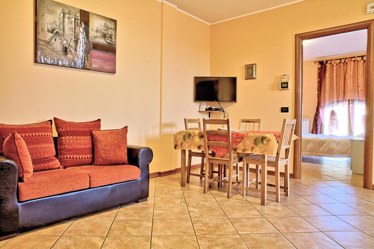 Agriturismo Il Melograno Tessera Extérieur photo