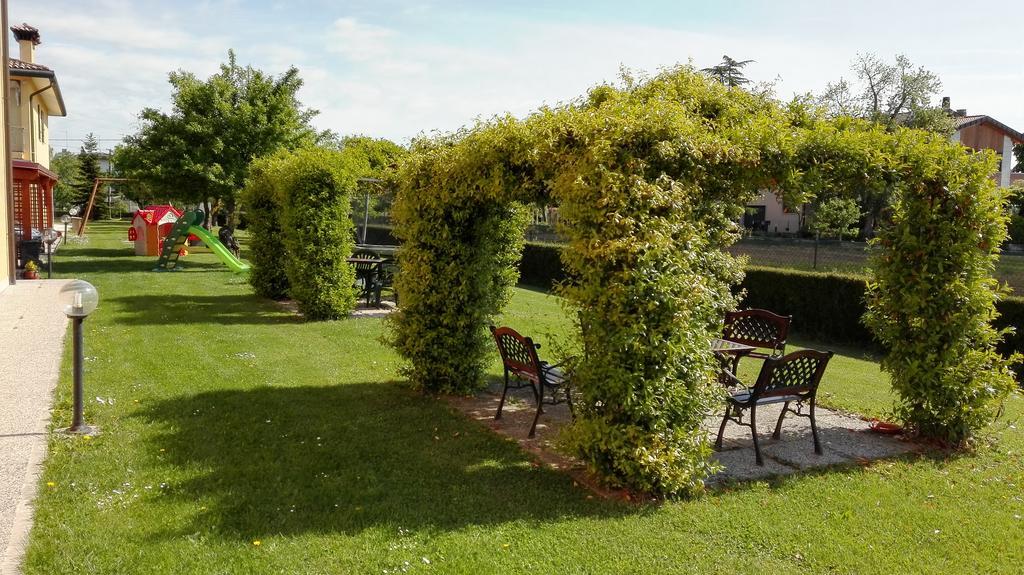 Agriturismo Il Melograno Tessera Extérieur photo